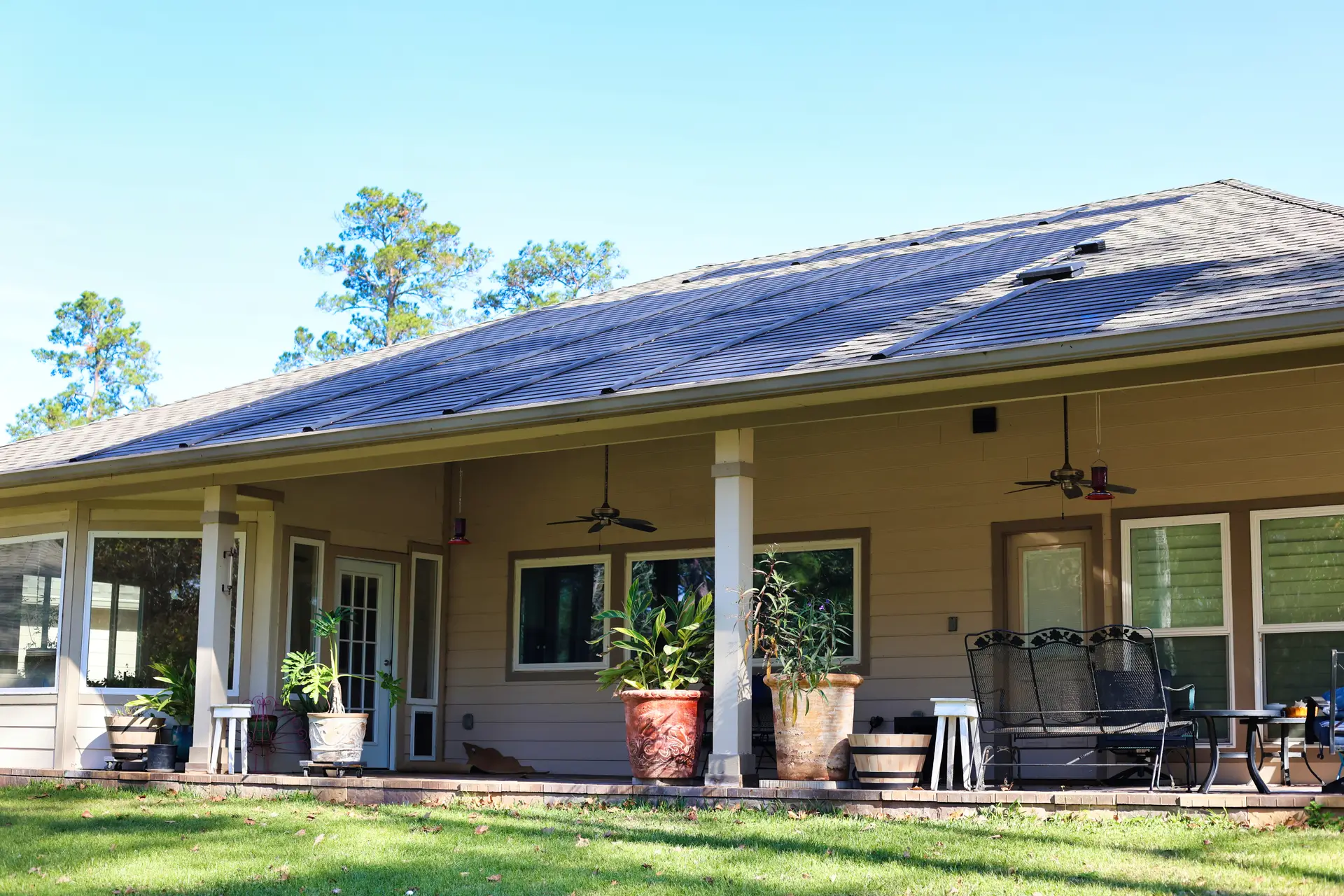 Residential solar being installed by Solstice Solar in Houston, Texas