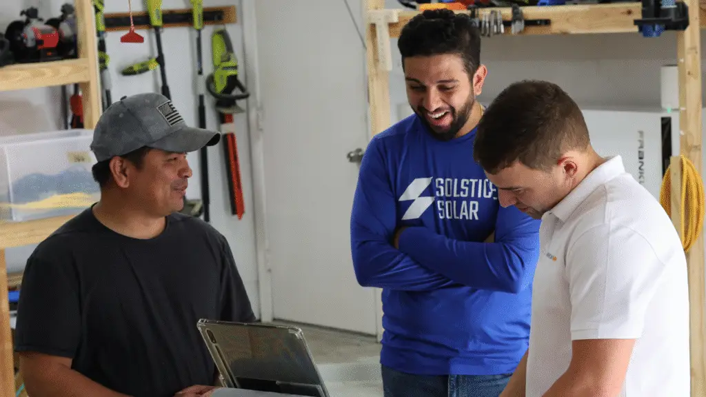 Solar Dealer Guide: Choosing the Right Partner in Texas